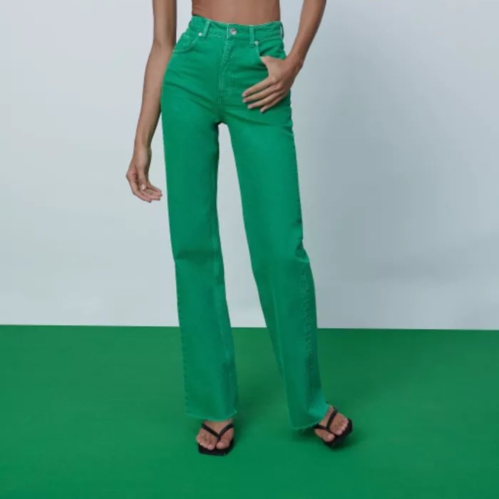ZARA - Bloggers favorite wide leg Green Jeans